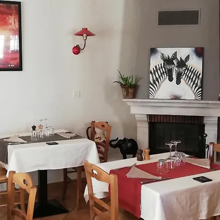 Le Relais De Sully فندق مبيت وإفطار