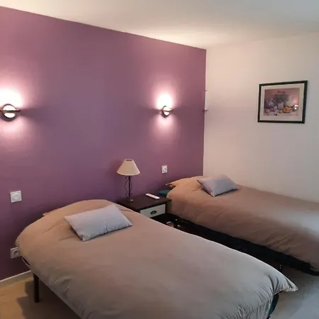 Le Relais De Sully Frühstückspension Gluiras