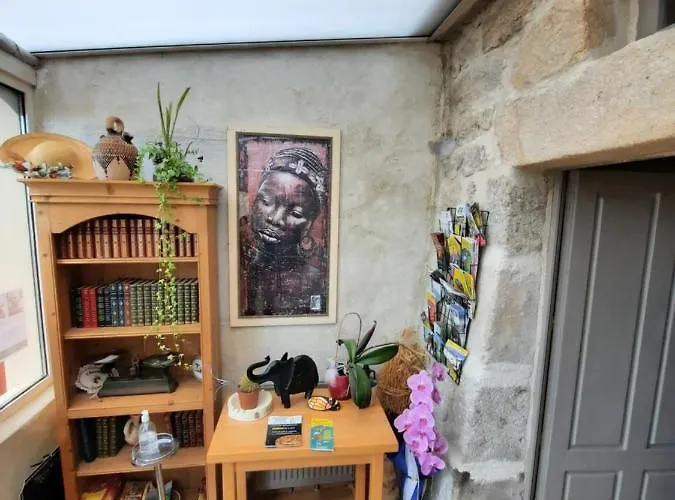 Le Relais De Sully